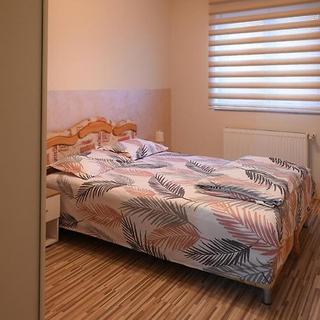 Mb Apartments Jagodina Esterno foto