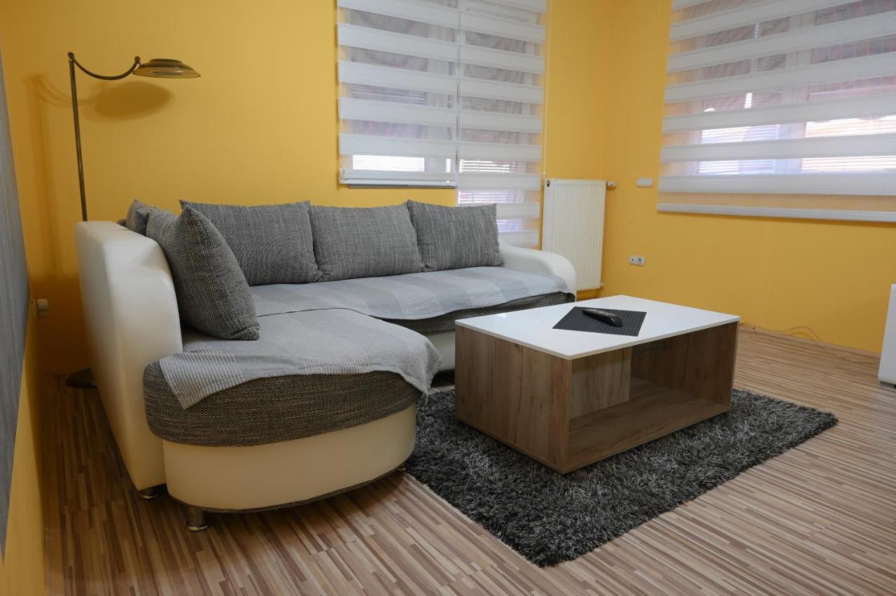 Mb Apartments Jagodina Esterno foto